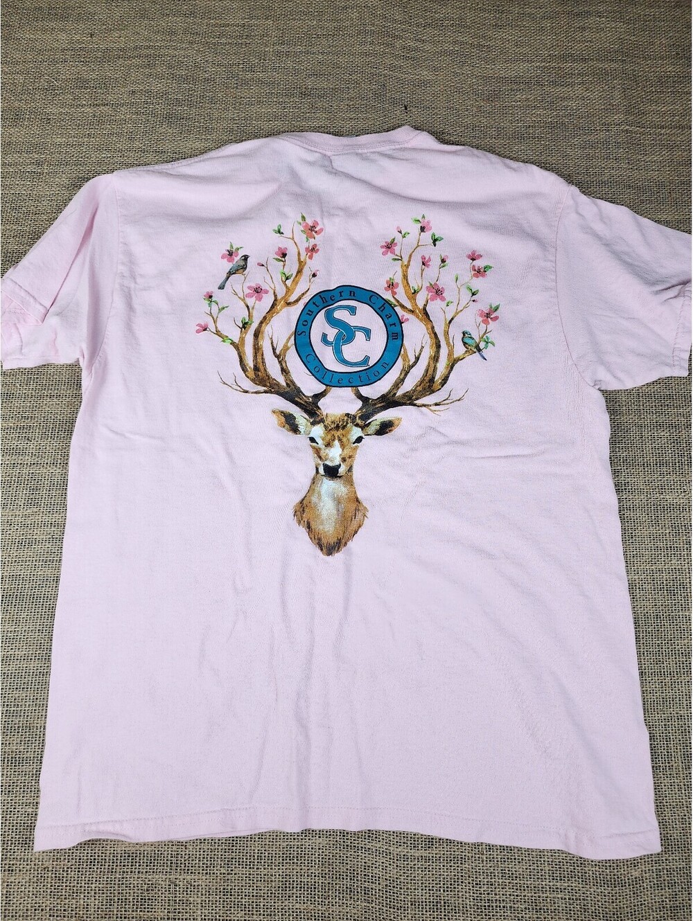 Southern Charm Pink Graphic T-Shirt with Deer and Floral Design Size Large